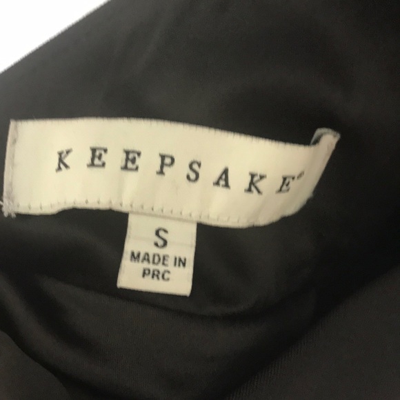 Dress - Picture 7 of 7